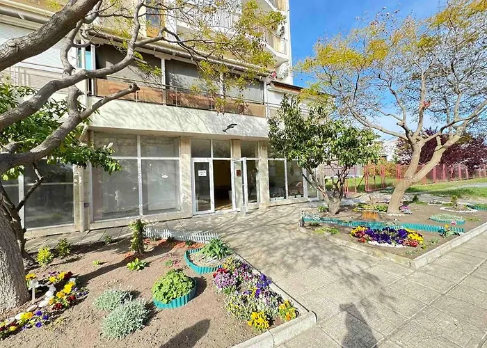 Pomorian Pearl * Pomorie